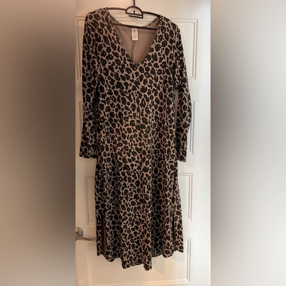 Smash + Tess Dress - Picture 1 of 3